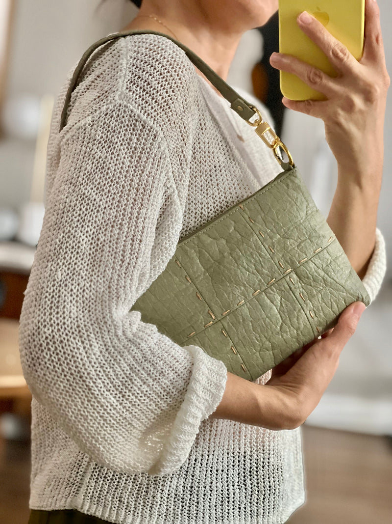 Runing Stitch Baguette, Sage